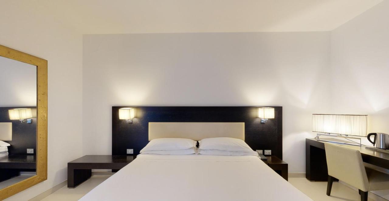 Hotel Monte Sarago Остуни Экстерьер фото